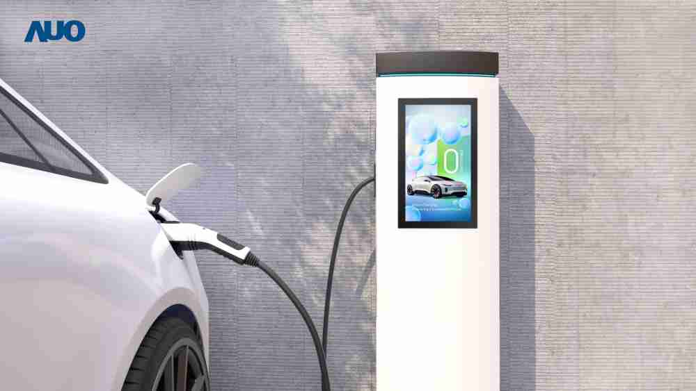 友達〝EVSE車用充電樁解決方案〞專為電動汽車充電樁設計，，，，具有高亮度、、、、克服戶外艱難環境的耐溫、、、、耐紫外線等特性，，，，並搭載散熱性及擴充性強的高效能工業電腦，，可實現人機互動訴求，，，，如資訊顯示、、、、支付等應用